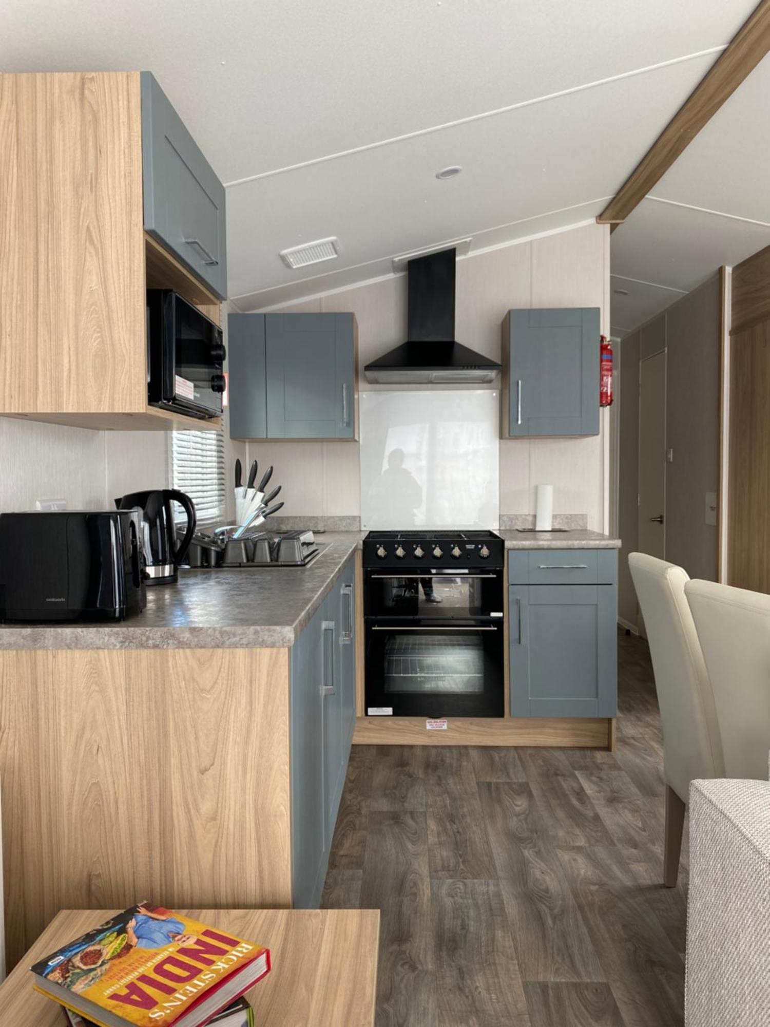 Verbzen Holiday Caravan At St Osyth Beach, Clacton-On-Sea By Verb Holidays Saint Osyth Esterno foto